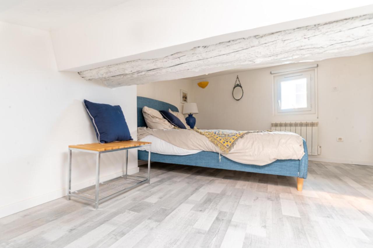 Le Charme Du Medieval Dans Un Appartement Cosy Hyeres Ngoại thất bức ảnh