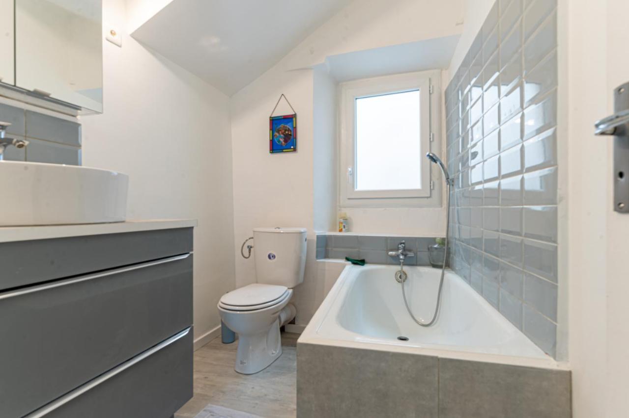 Le Charme Du Medieval Dans Un Appartement Cosy Hyeres Ngoại thất bức ảnh